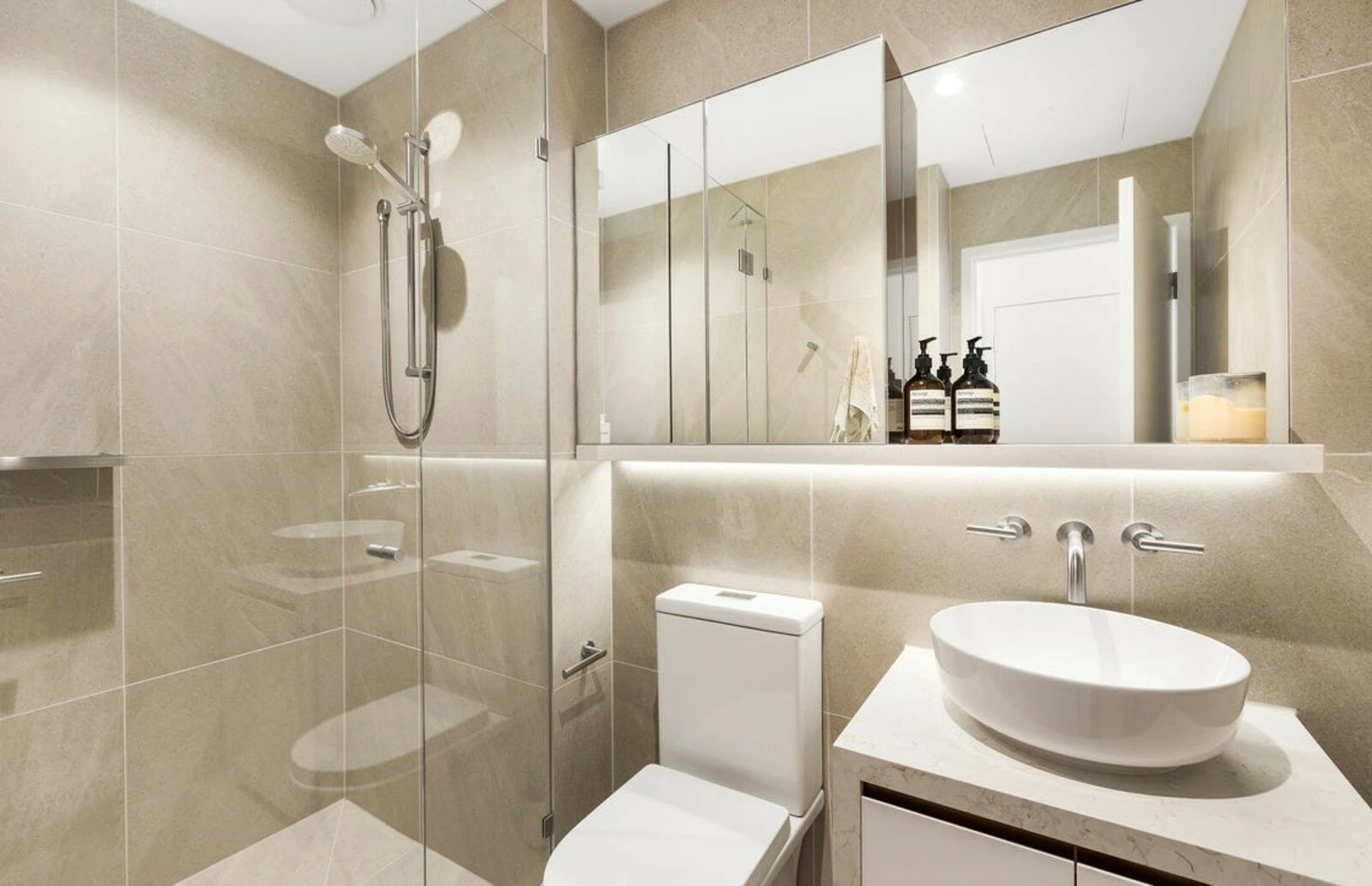 1702/649 Chapel Street, South Yarra, 3141