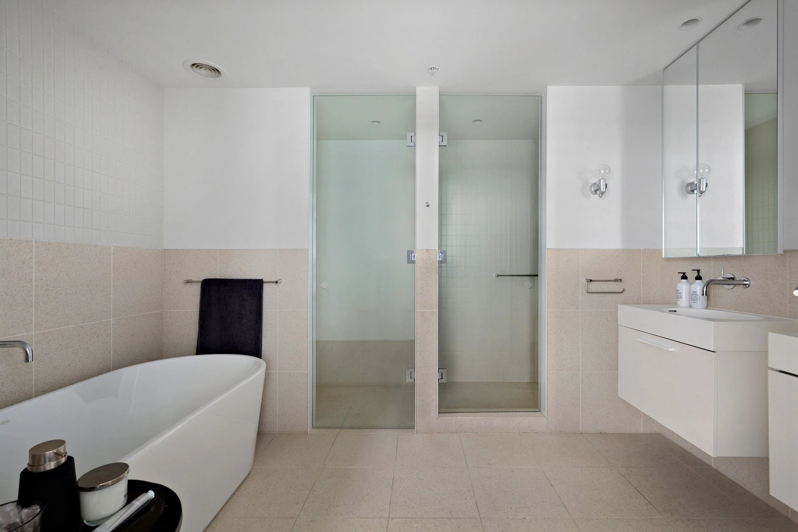 1705/35 Albert Road, Melbourne, 3004