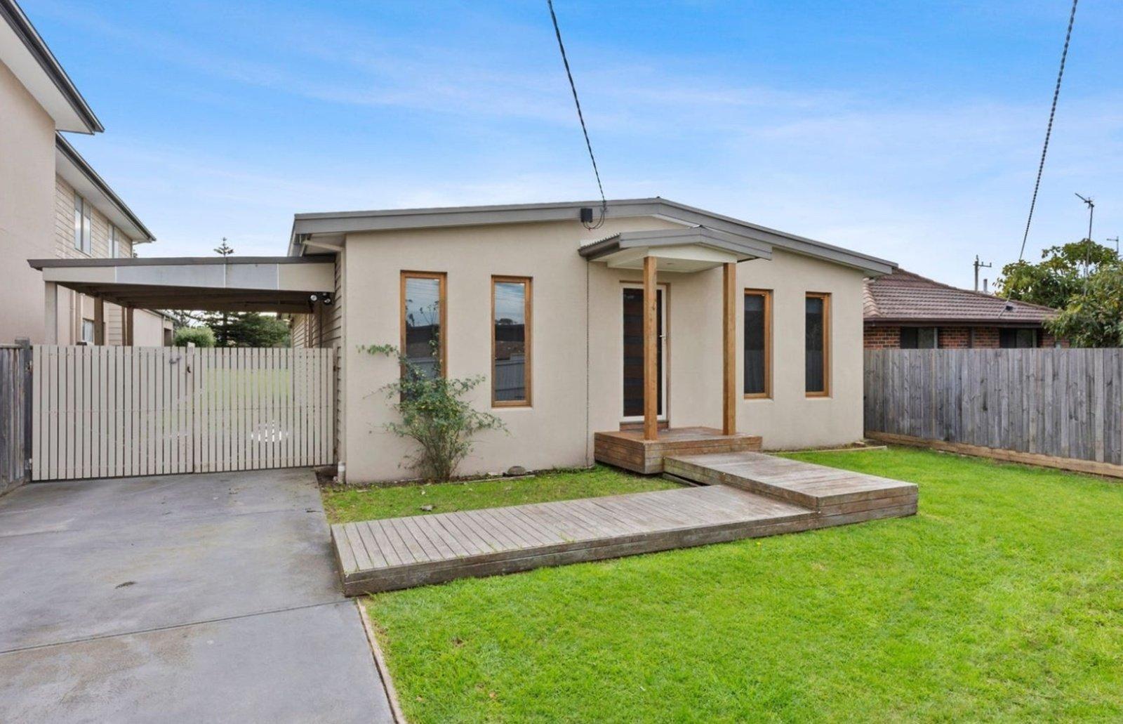 171 Dromana Parade, Safety Beach, 3936