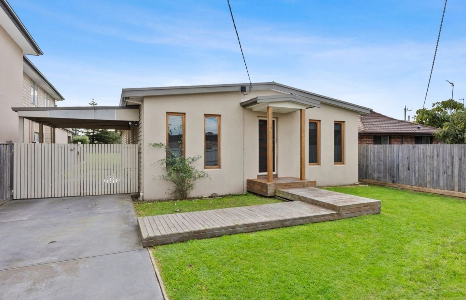 171 Dromana Parade, Safety Beach, 3936