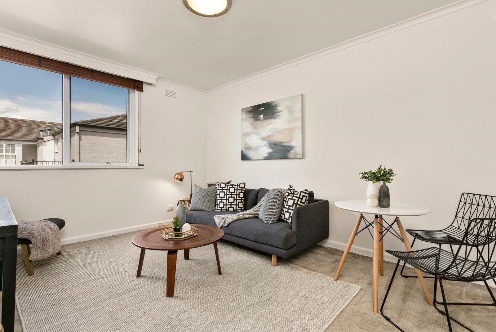 17/26 Toorak Road West, South Yarra, 3141