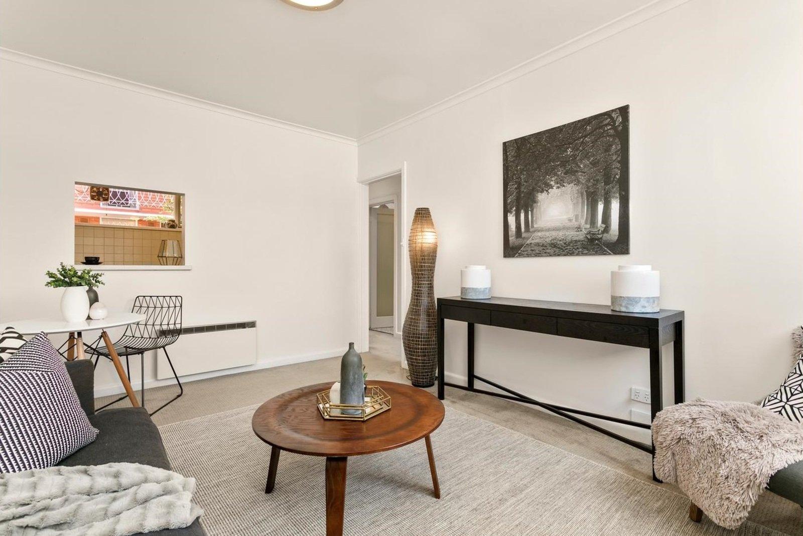17/26 Toorak Road West, South Yarra, 3141
