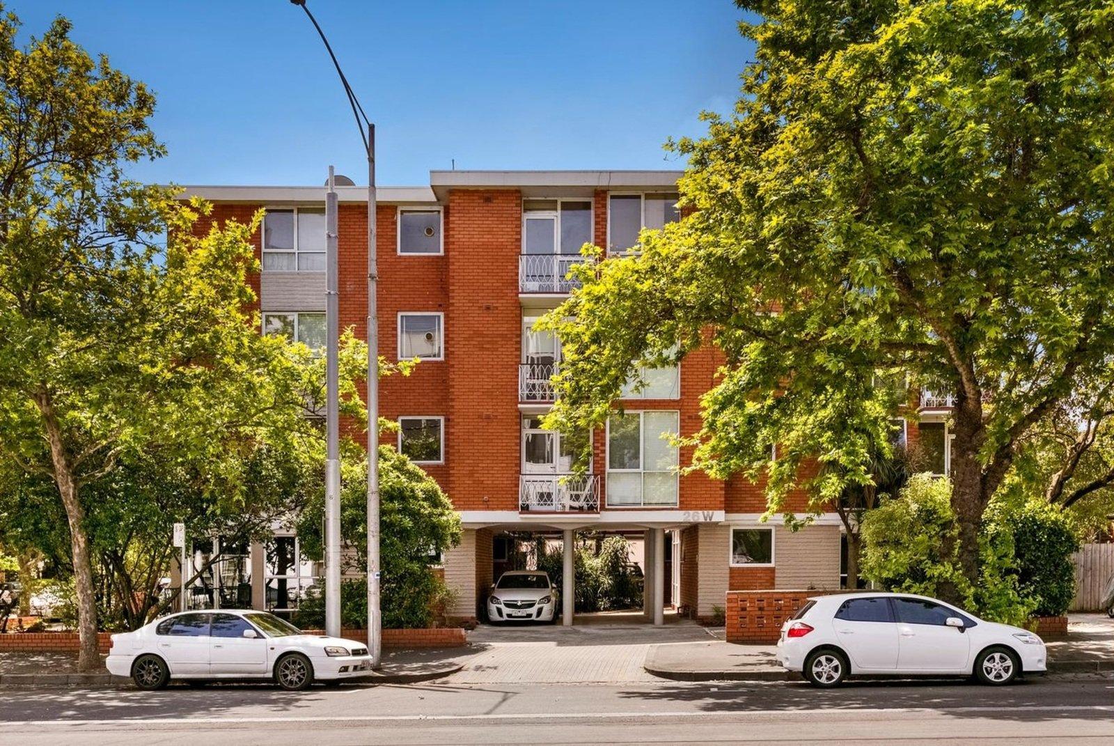 17/26 Toorak Road West, South Yarra, 3141