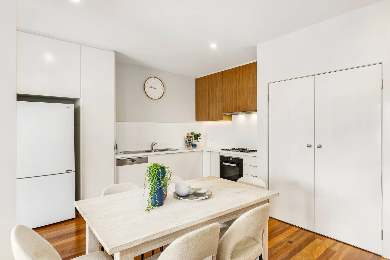 17/51 Talford Street, Doncaster East, 3109