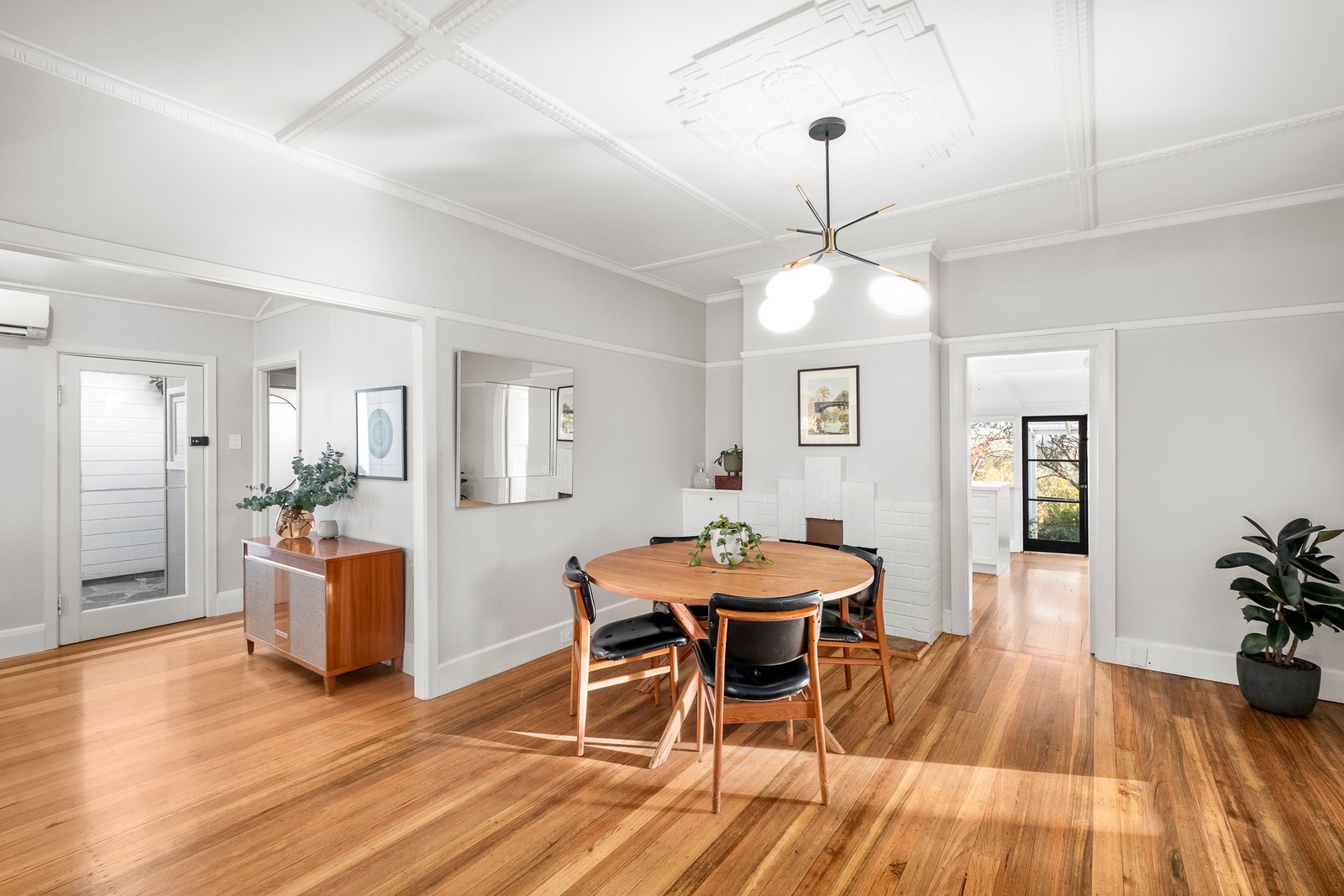 176 Research Warrandyte Road, North Warrandyte, 3113