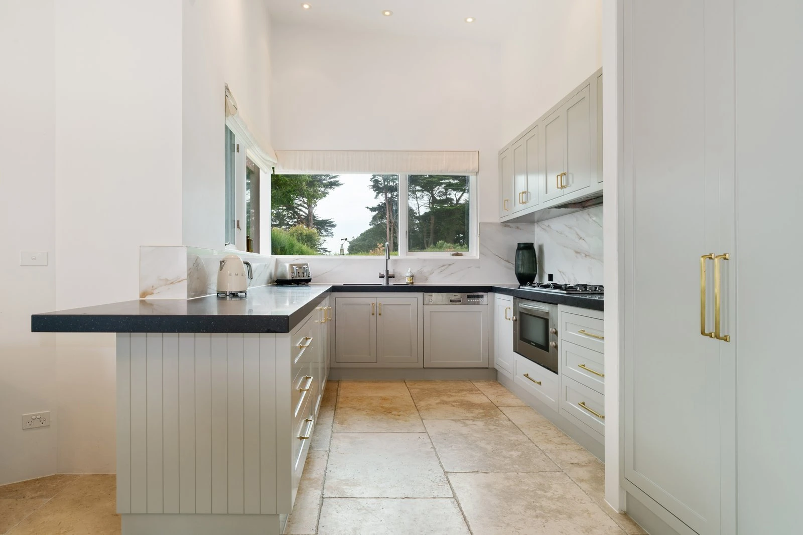 176 Rogers Road, Boneo, 3939