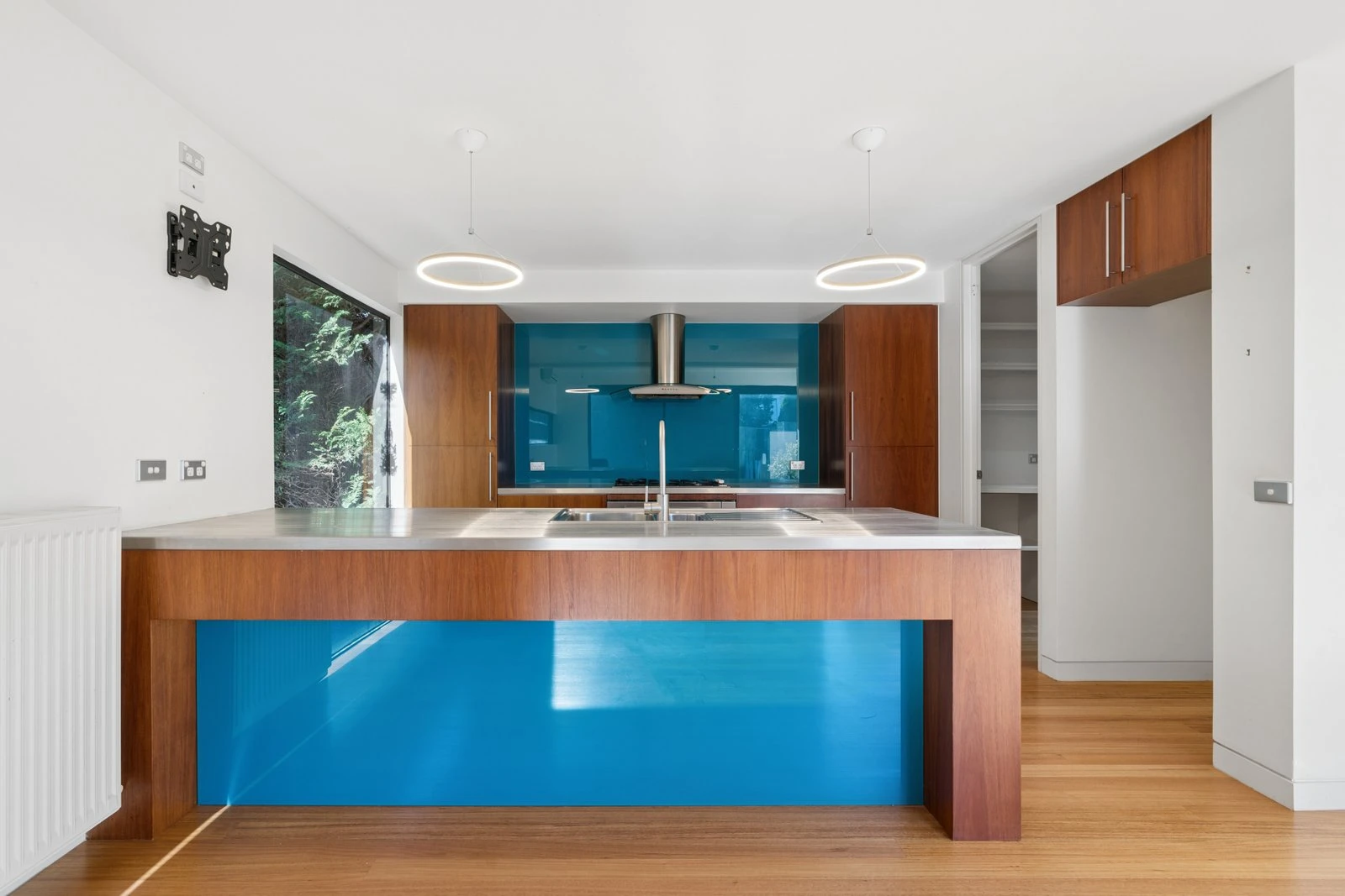 1/8 Balcombe Street, Mornington, 3931