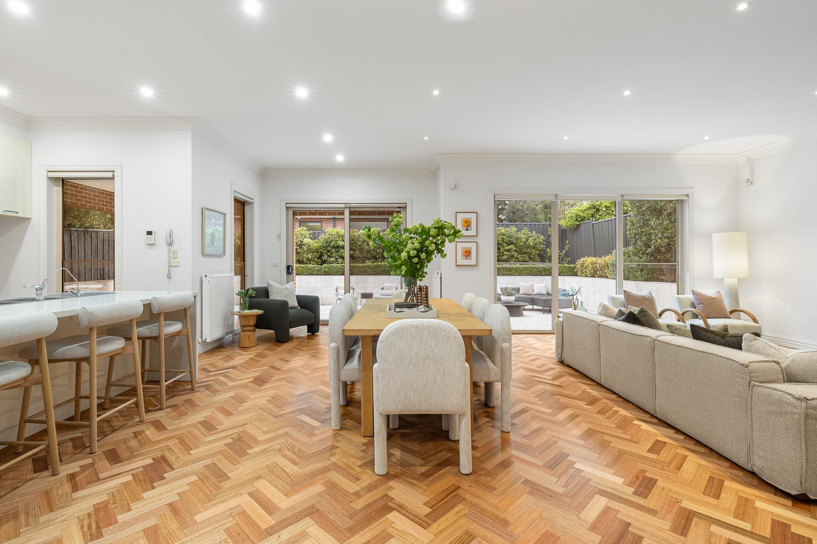 18 Birdwood Street, Balwyn, 3103