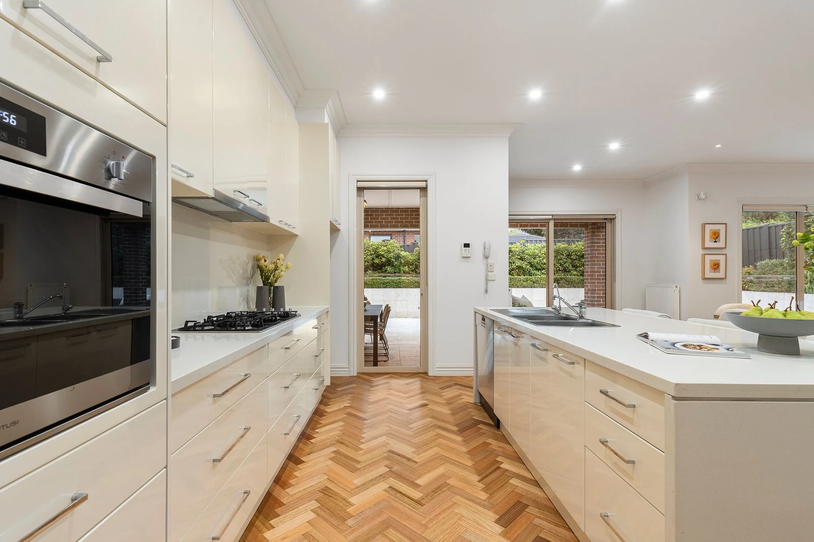 18 Birdwood Street, Balwyn, 3103