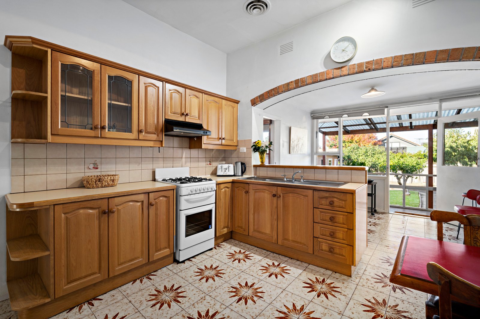 18 Forster Avenue, Malvern East, 3145