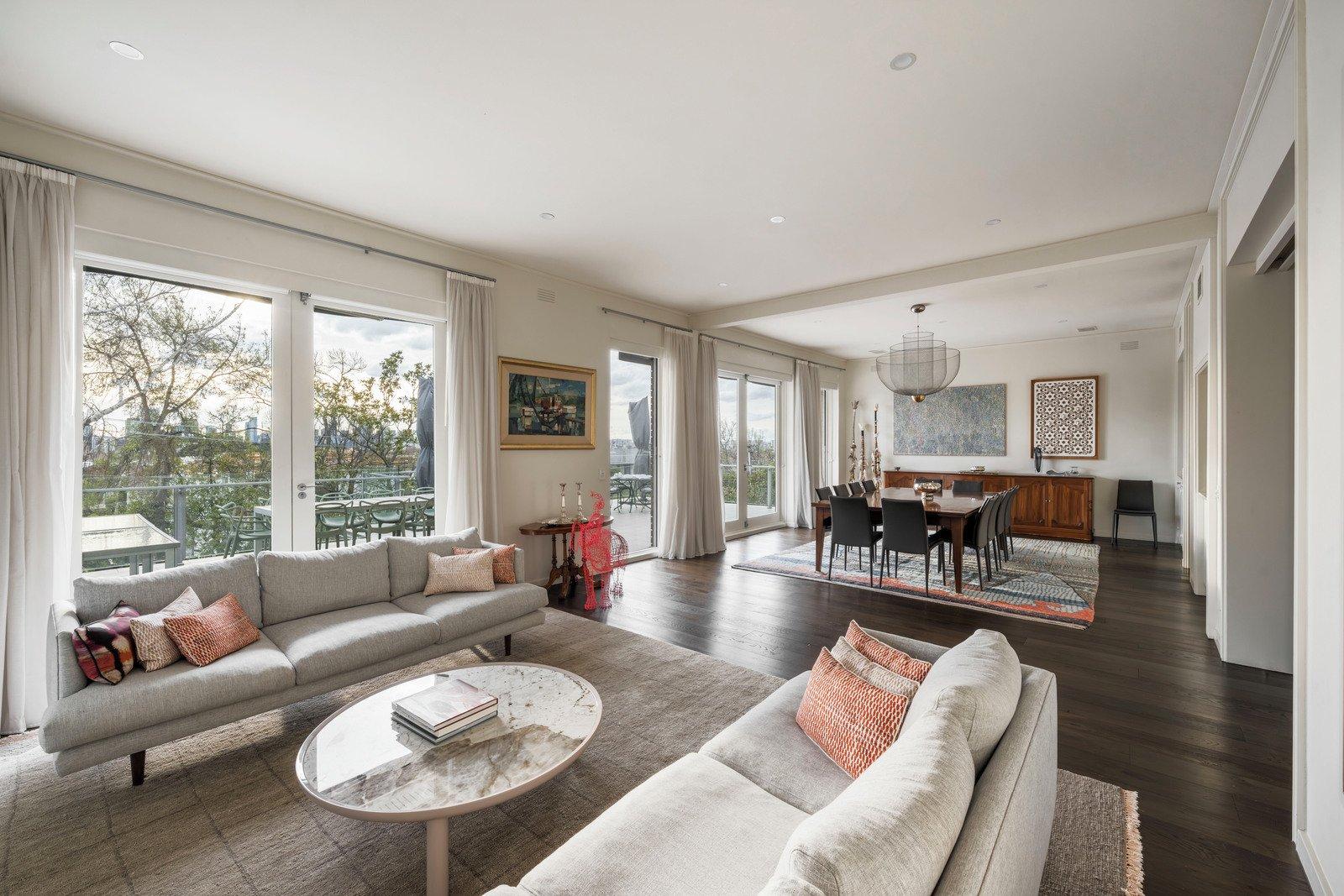 18 Lascelles Avenue, Toorak, 3142