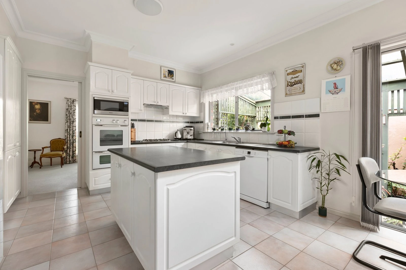 1/8 Milverton Street, Camberwell, 3124