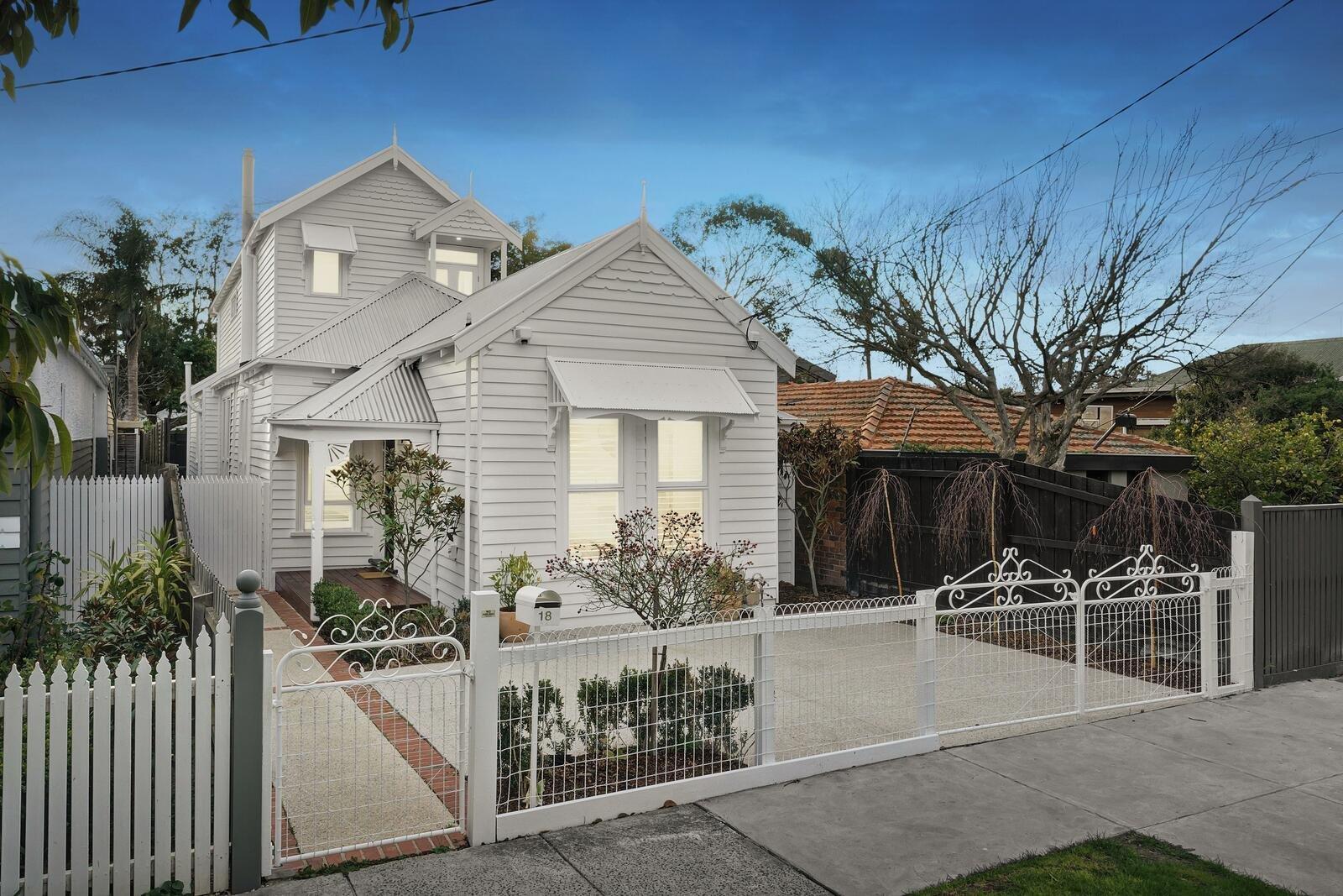 18 Moor Street, Sandringham, 3191