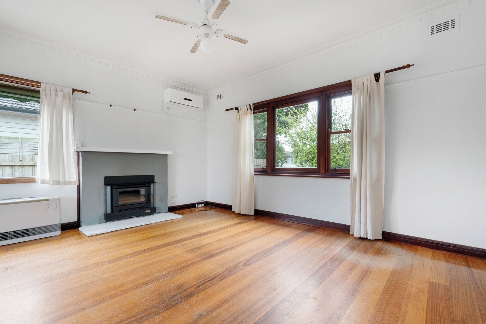 18 Rosslyn Avenue, Seaford, 3198