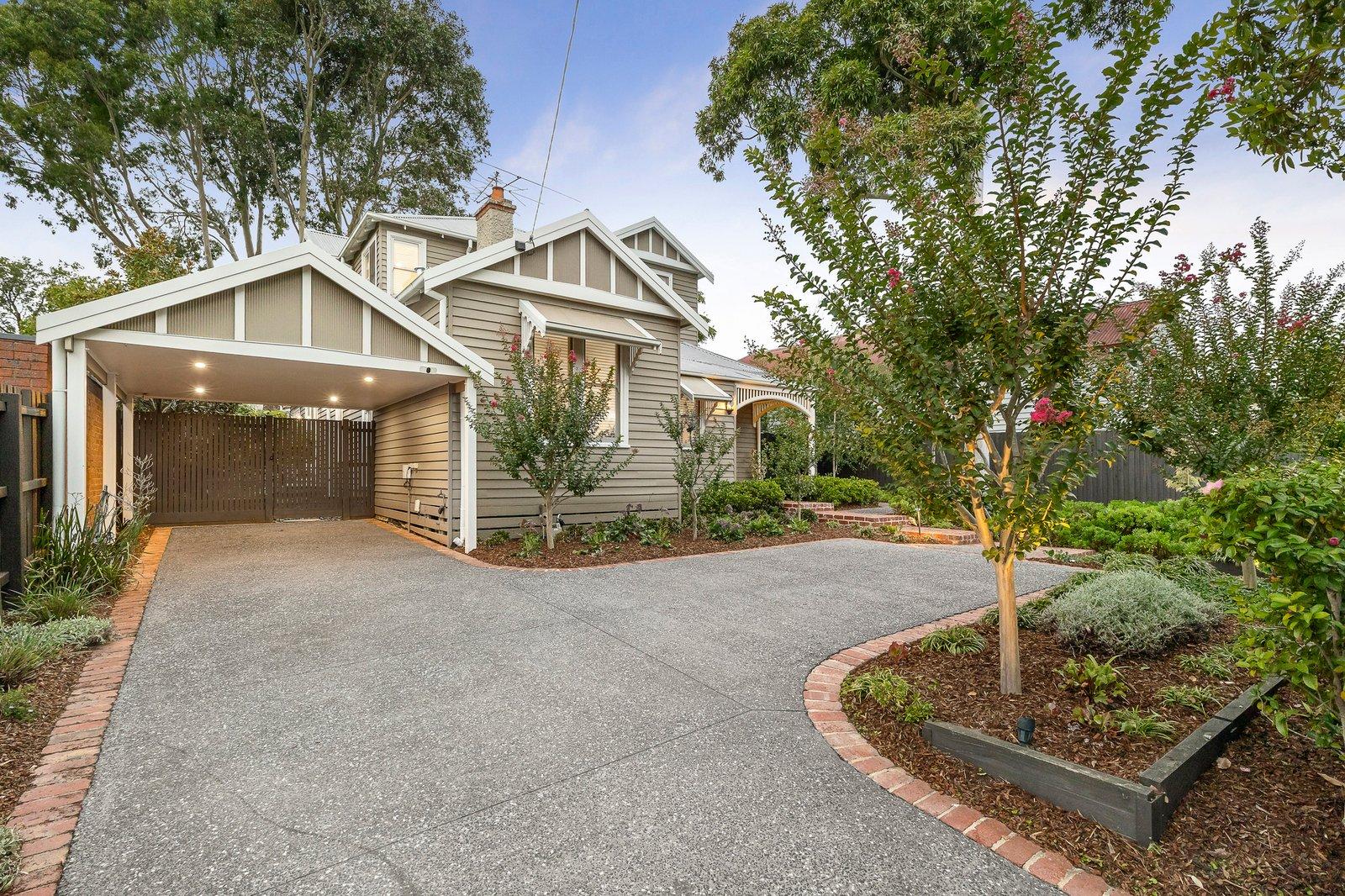 18 Thornton Avenue, Surrey Hills, 3127