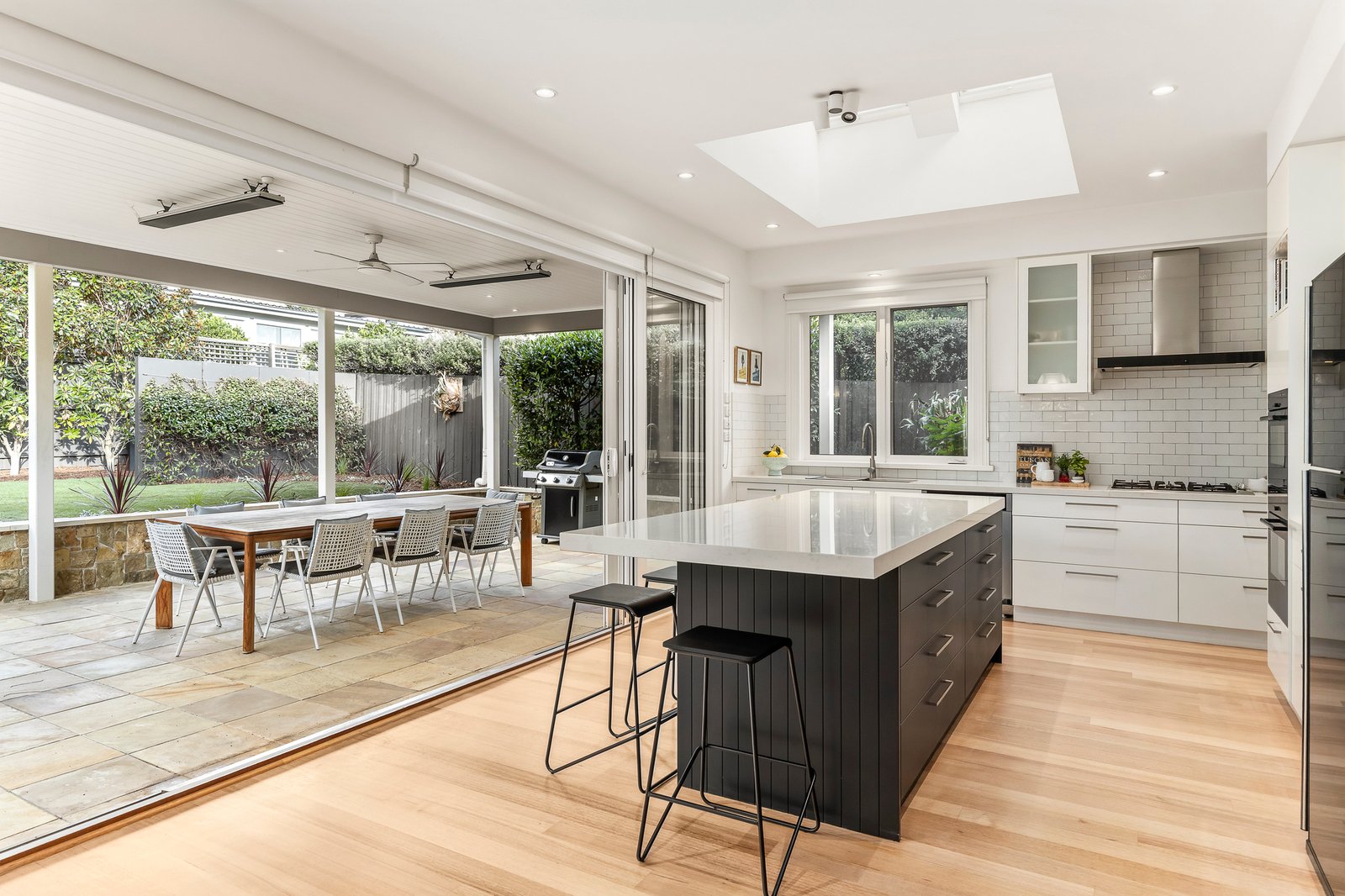 18 Thornton Avenue, Surrey Hills, 3127