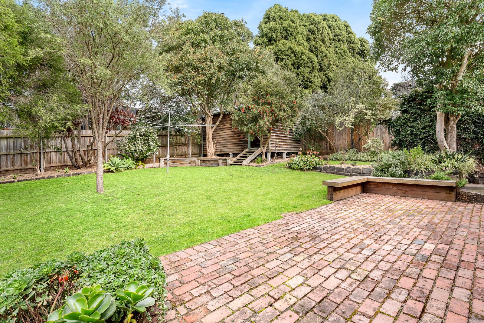 18 Woodlands Avenue, Camberwell, 3124
