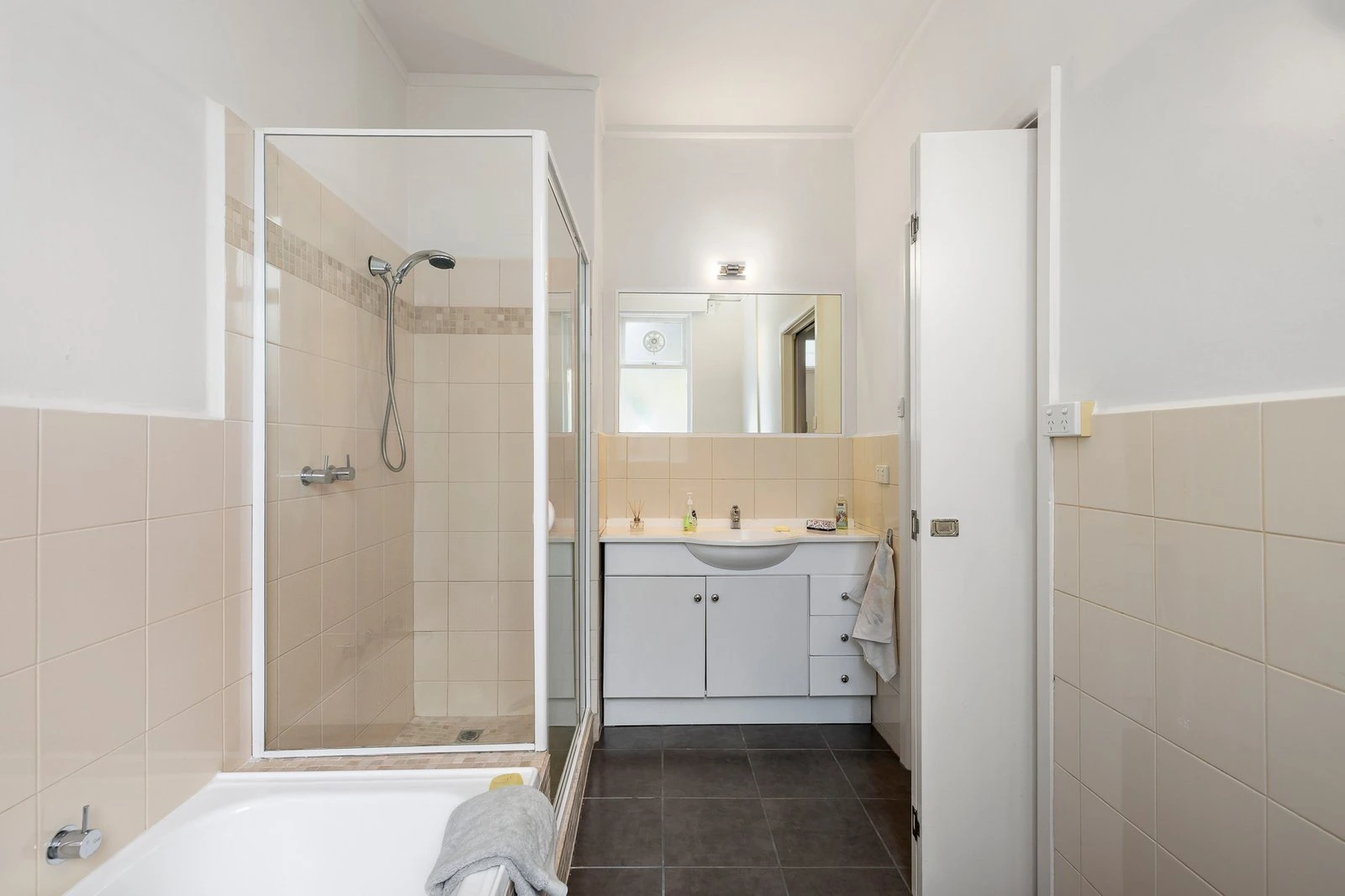 18/175 Power Street, Hawthorn, 3122