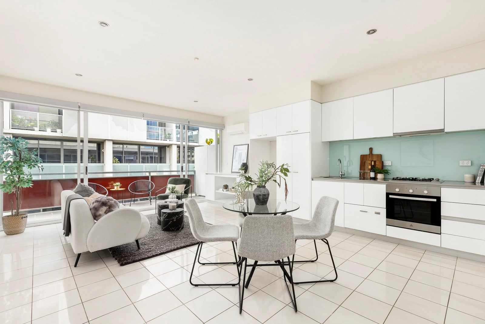 18/2 King Street, Prahran, 3181