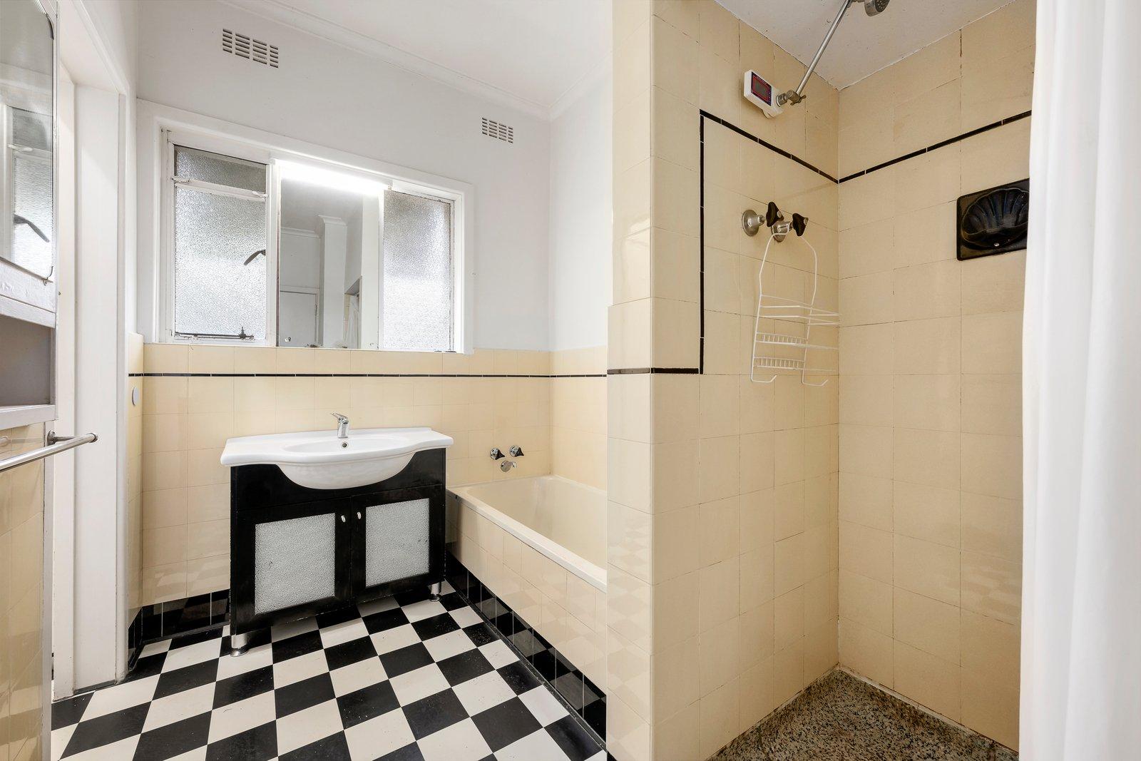 182 Prospect Hill Road, Canterbury, 3126