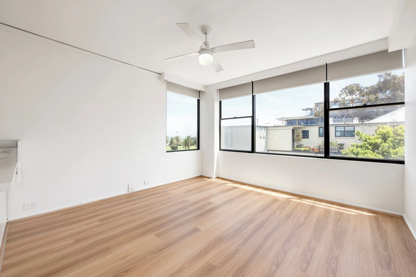 18/350 Beaconsfield Parade, St Kilda West, 3182