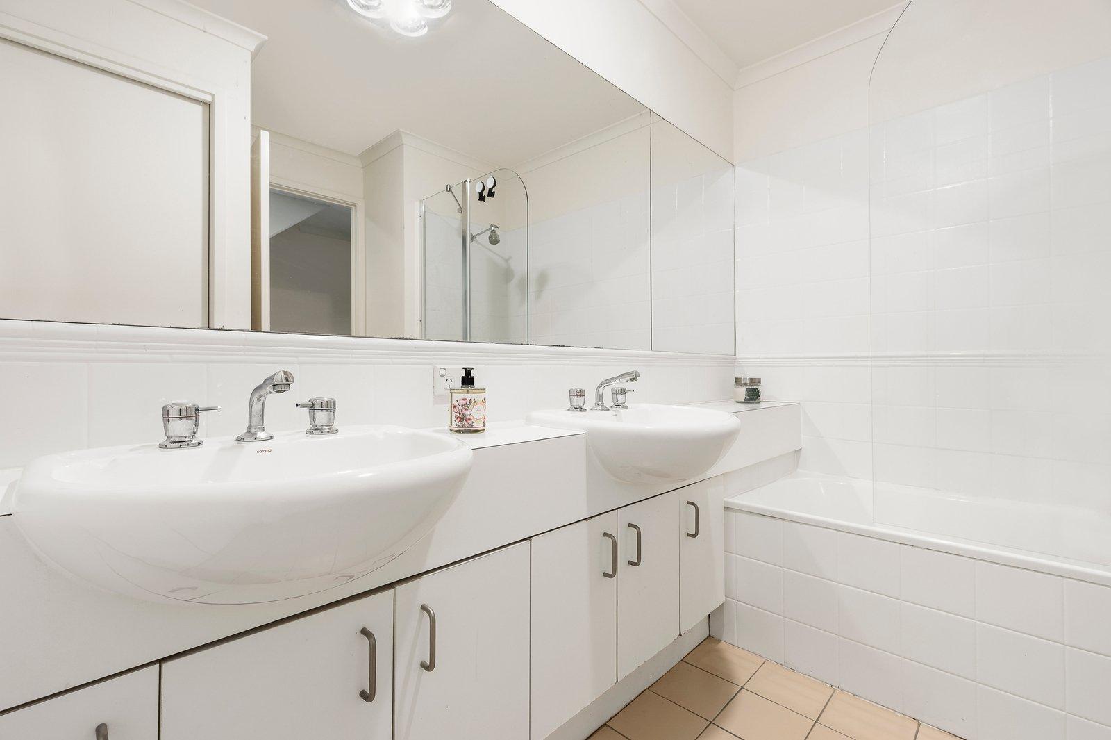 186 Wiltshire Drive, Kew, 3101