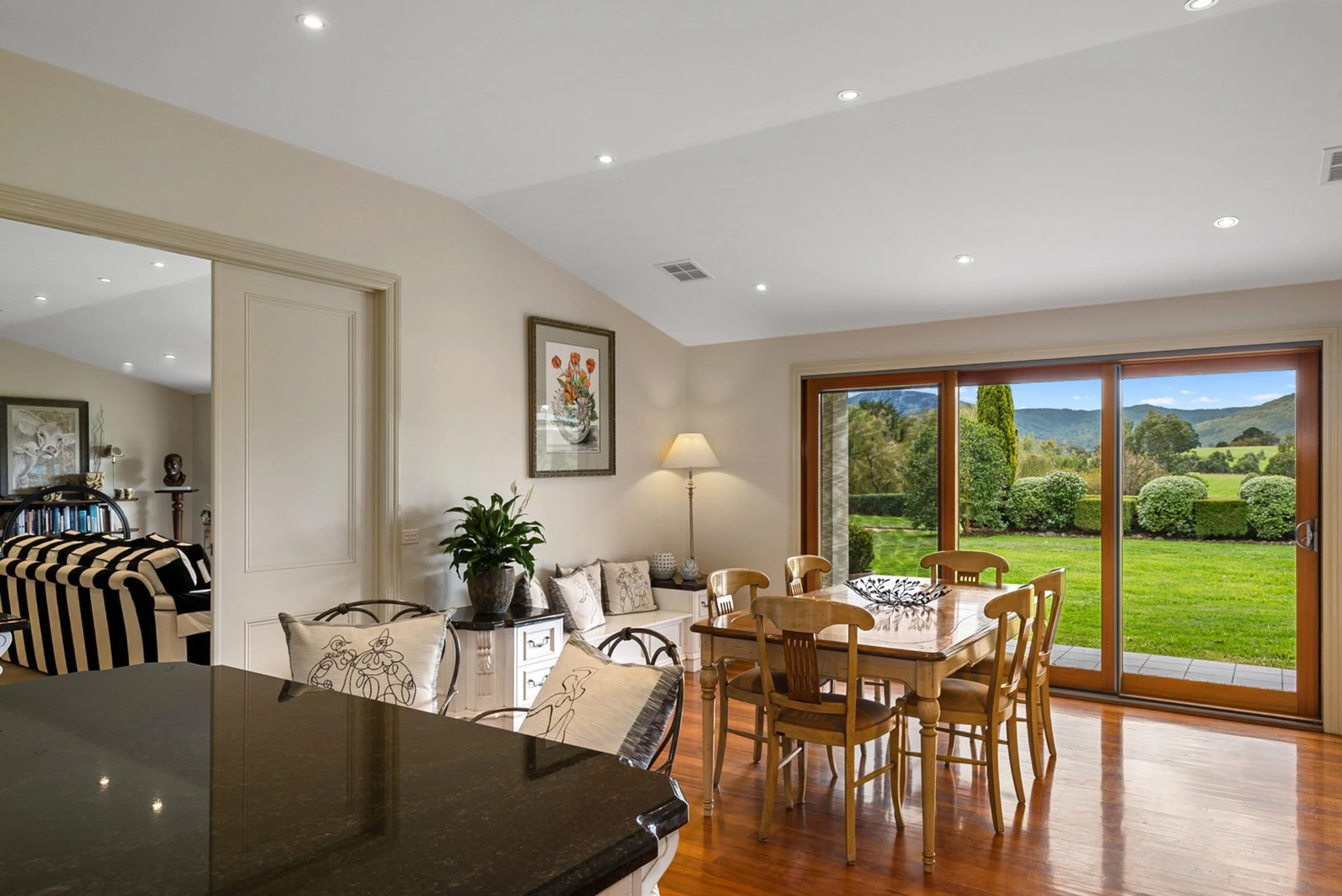 188-216 Mount Macedon Road, Macedon, 3440