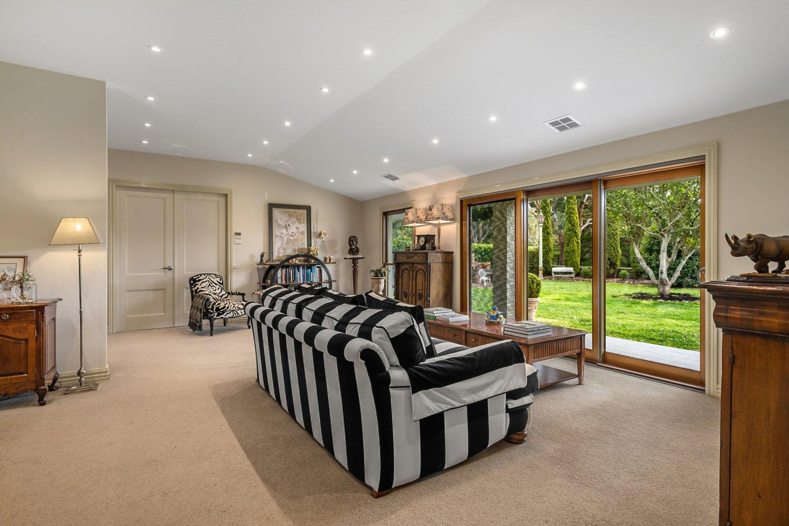 188-216 Mount Macedon Road, Macedon, 3440