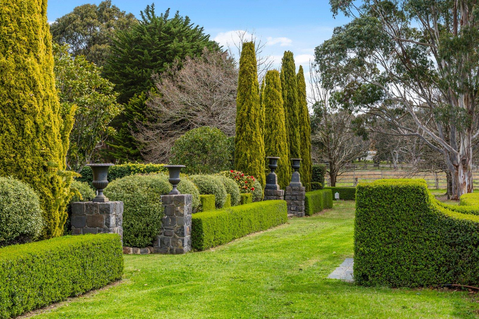 188-216 Mount Macedon Road, Macedon, 3440