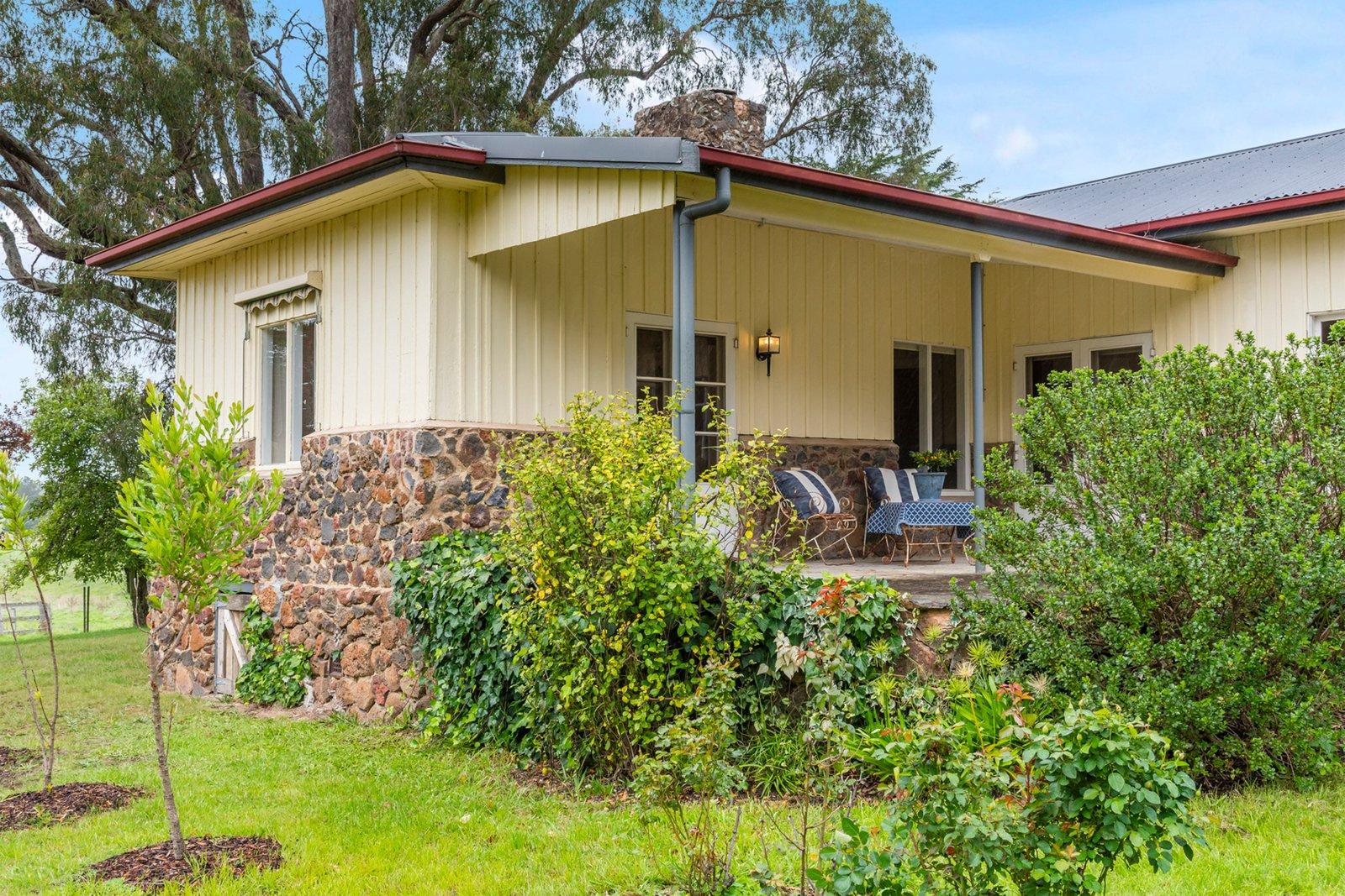188-216 Mount Macedon Road, Macedon, 3440