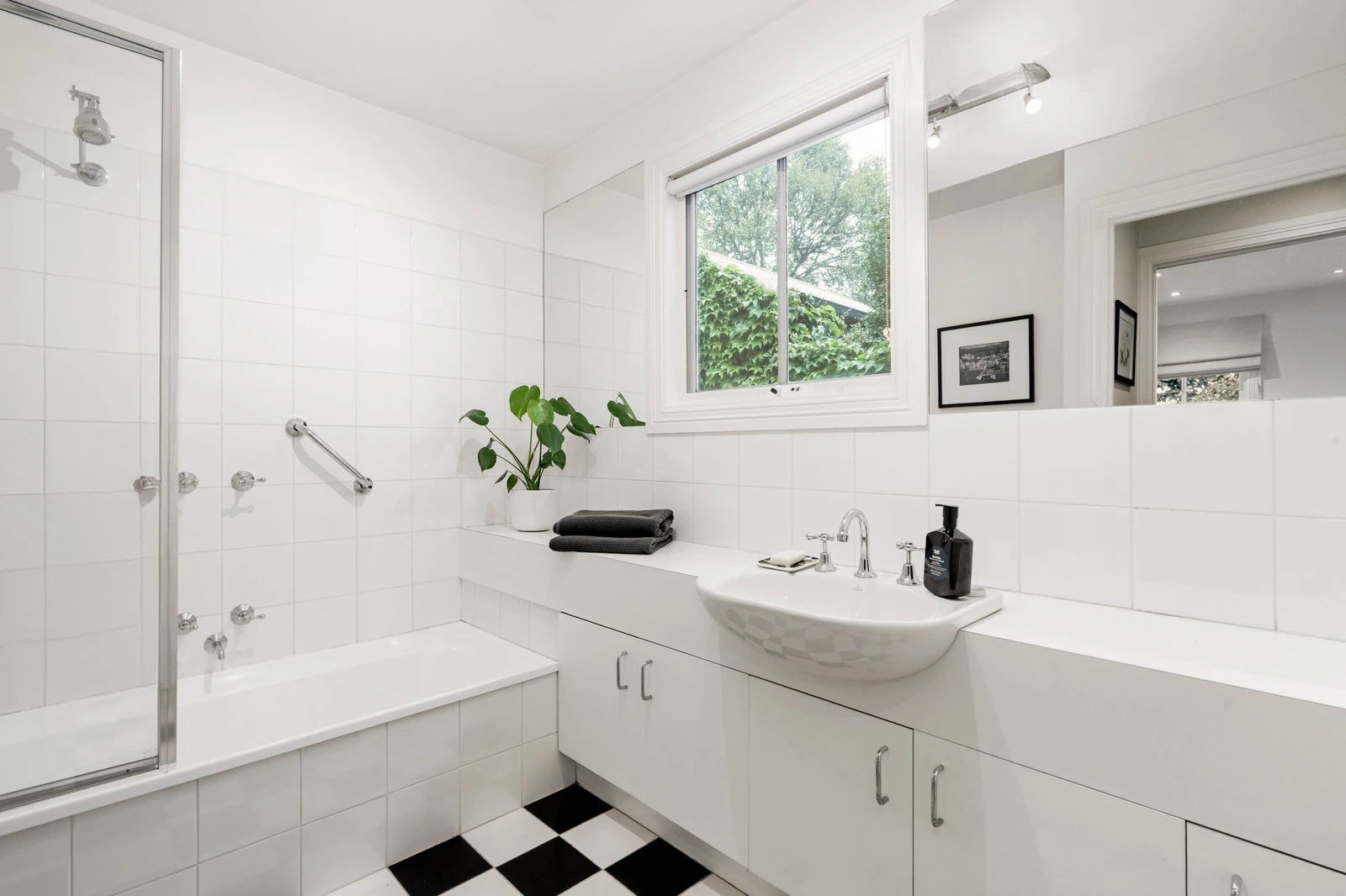 19 Clive Road, Hawthorn East, 3123
