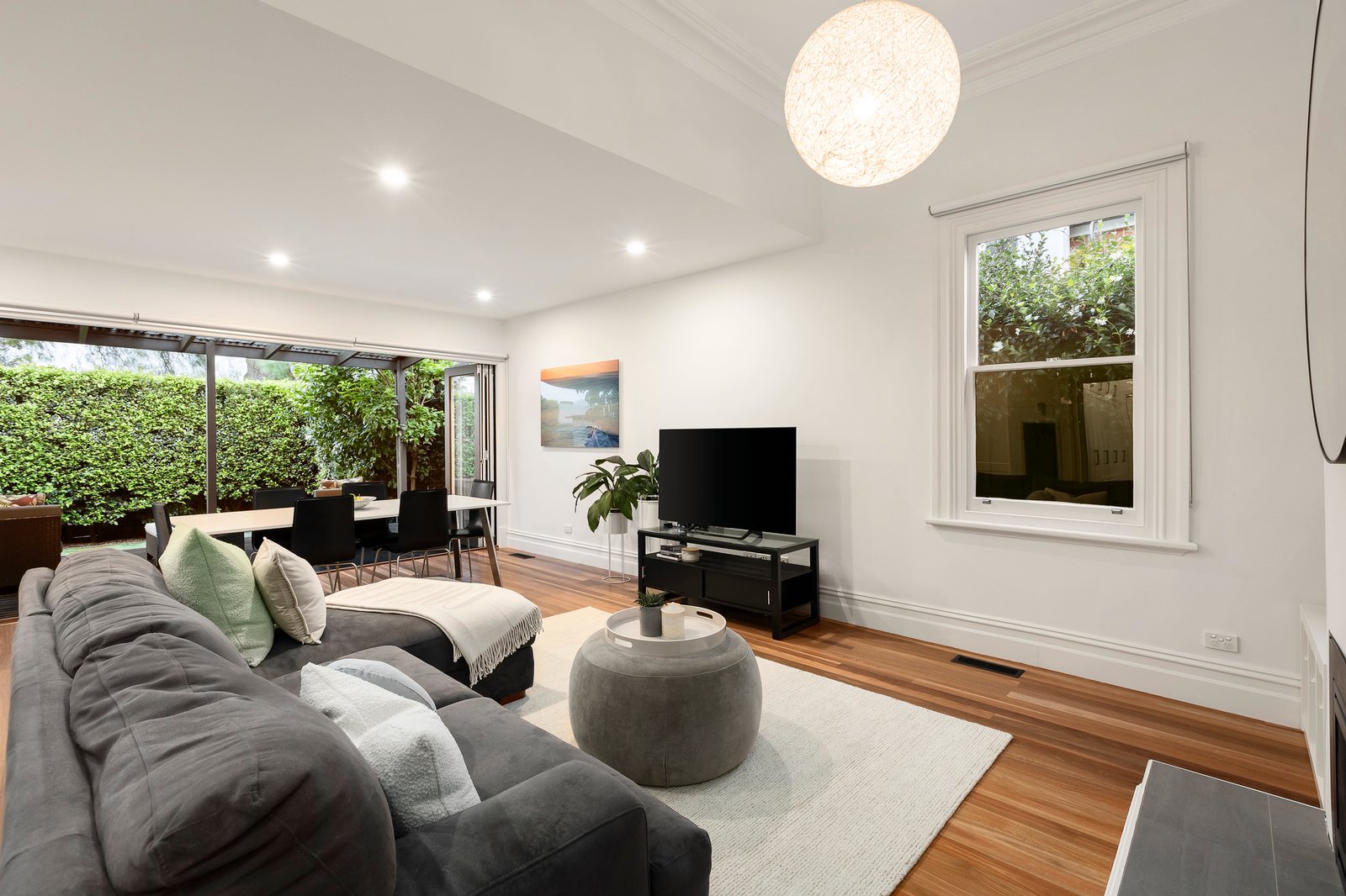 19 Invermay Grove, Hawthorn East, 3123
