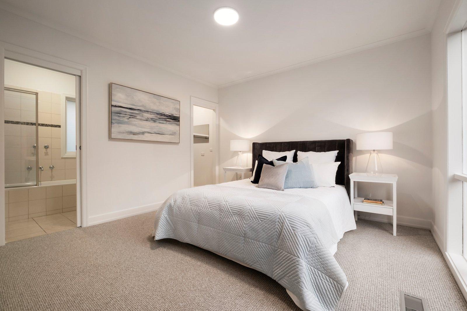 19 Rossfield Avenue, Kew, 3101