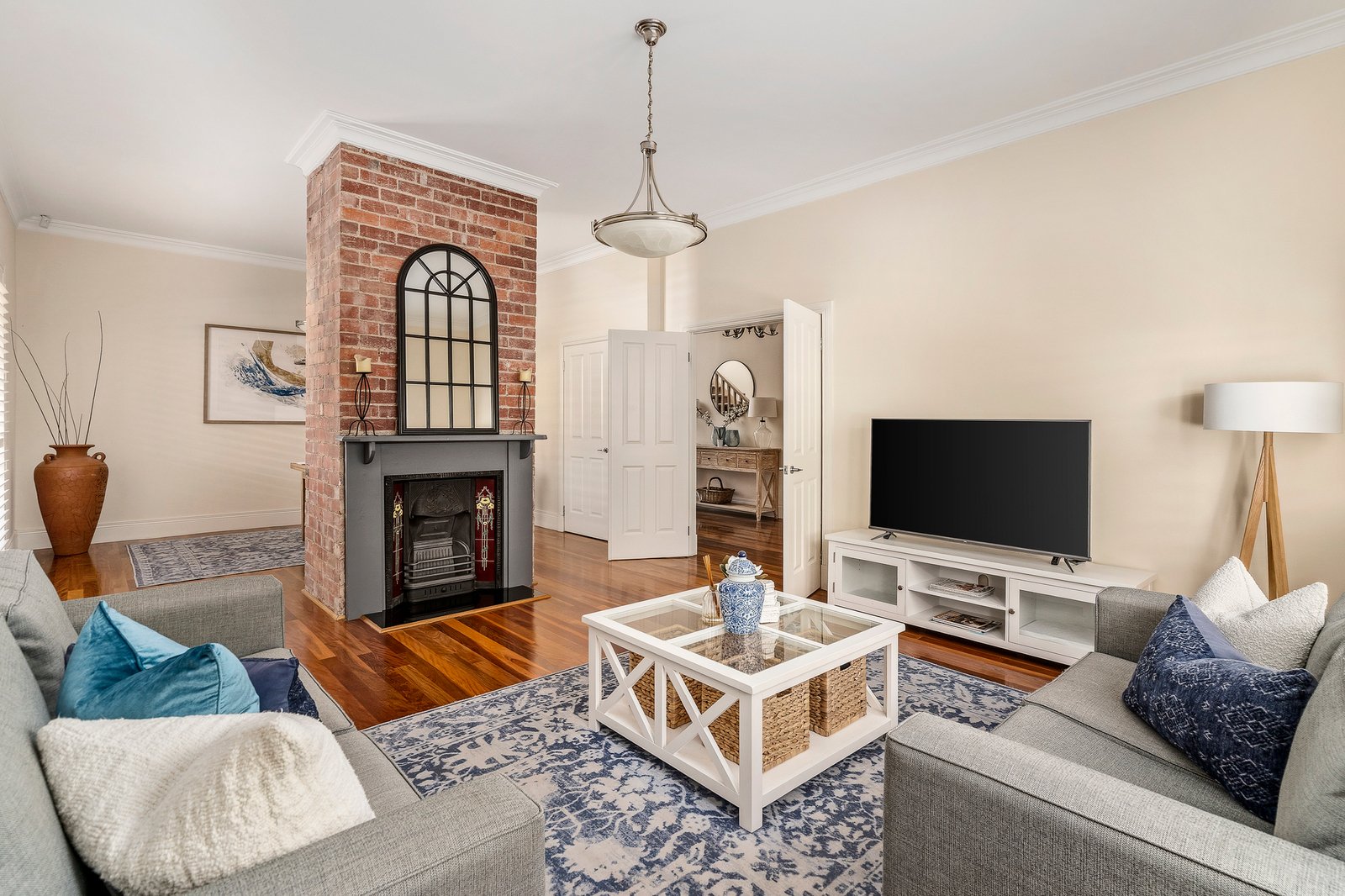196 Prospect Hill Road, Canterbury, 3126
