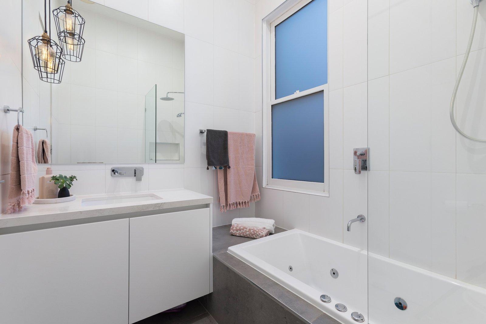 2 Ashworth Street, Albert Park, 3206