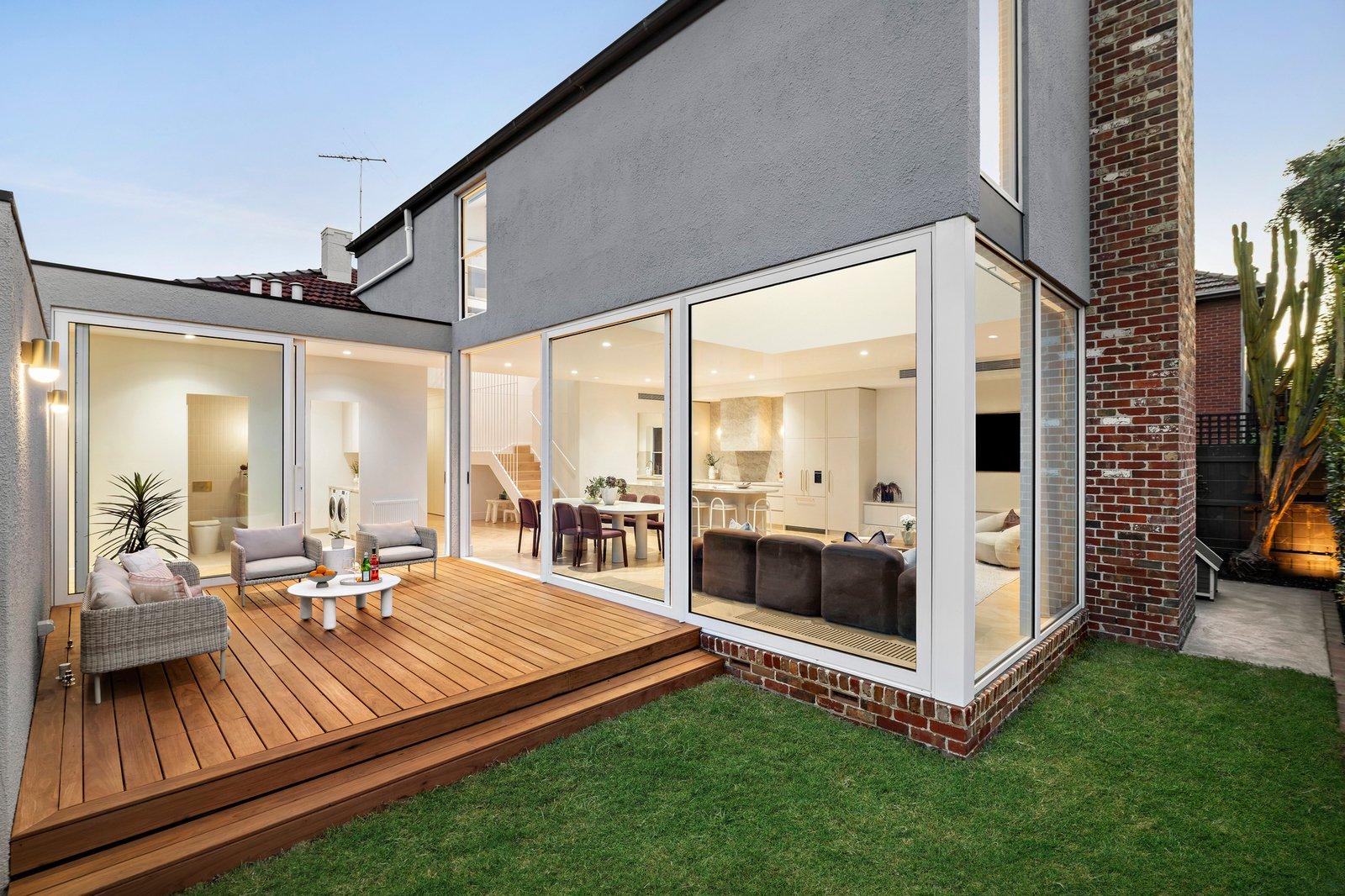 2 Bundalohn Court, St Kilda, 3182