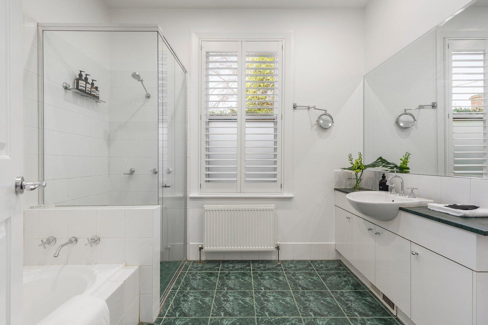 2 Clendon Road, Armadale, 3143