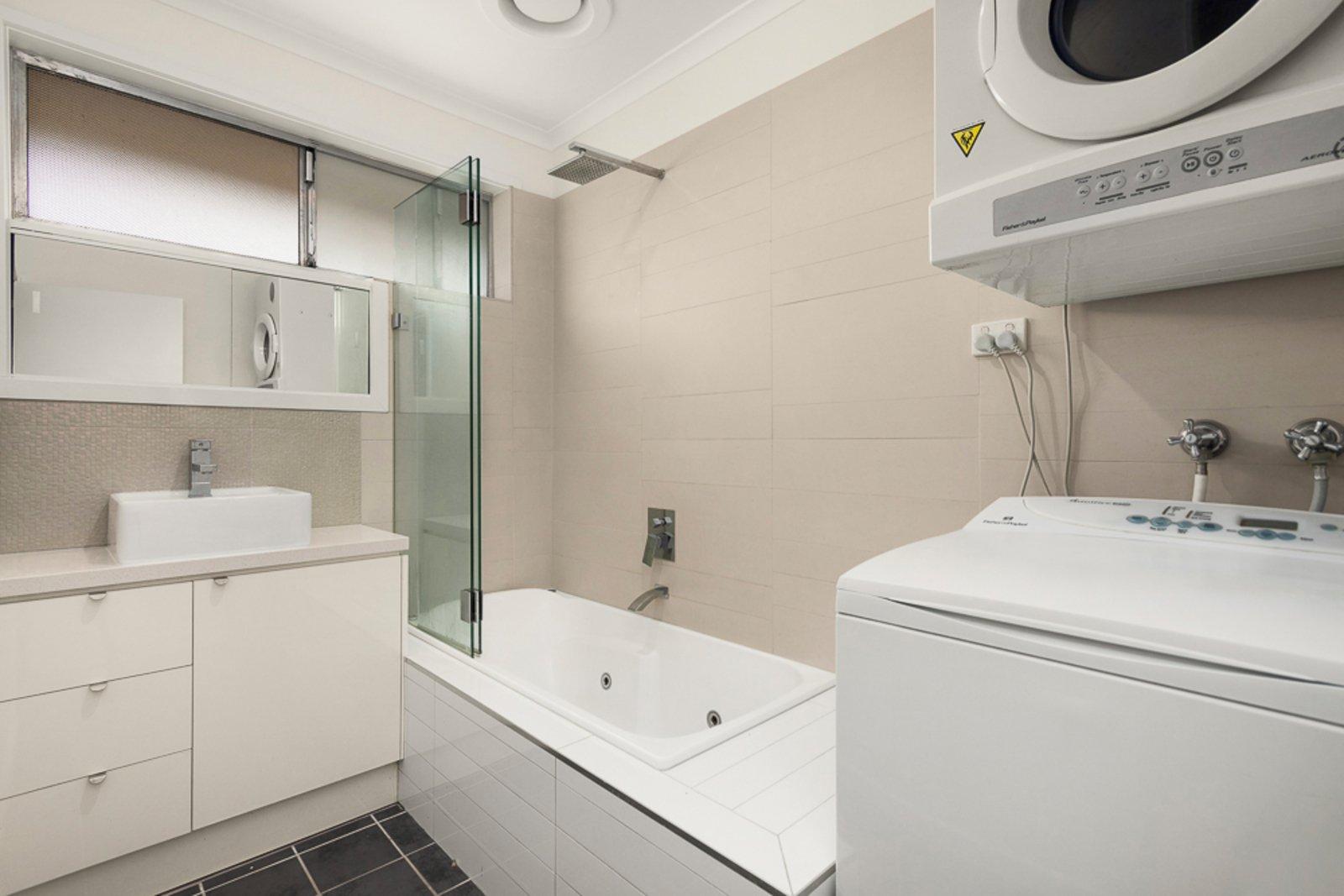 2 Dorothea Street, Highett, 3190