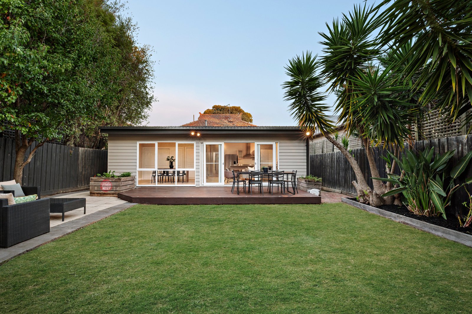 2 Glendora Avenue, Brighton, 3186