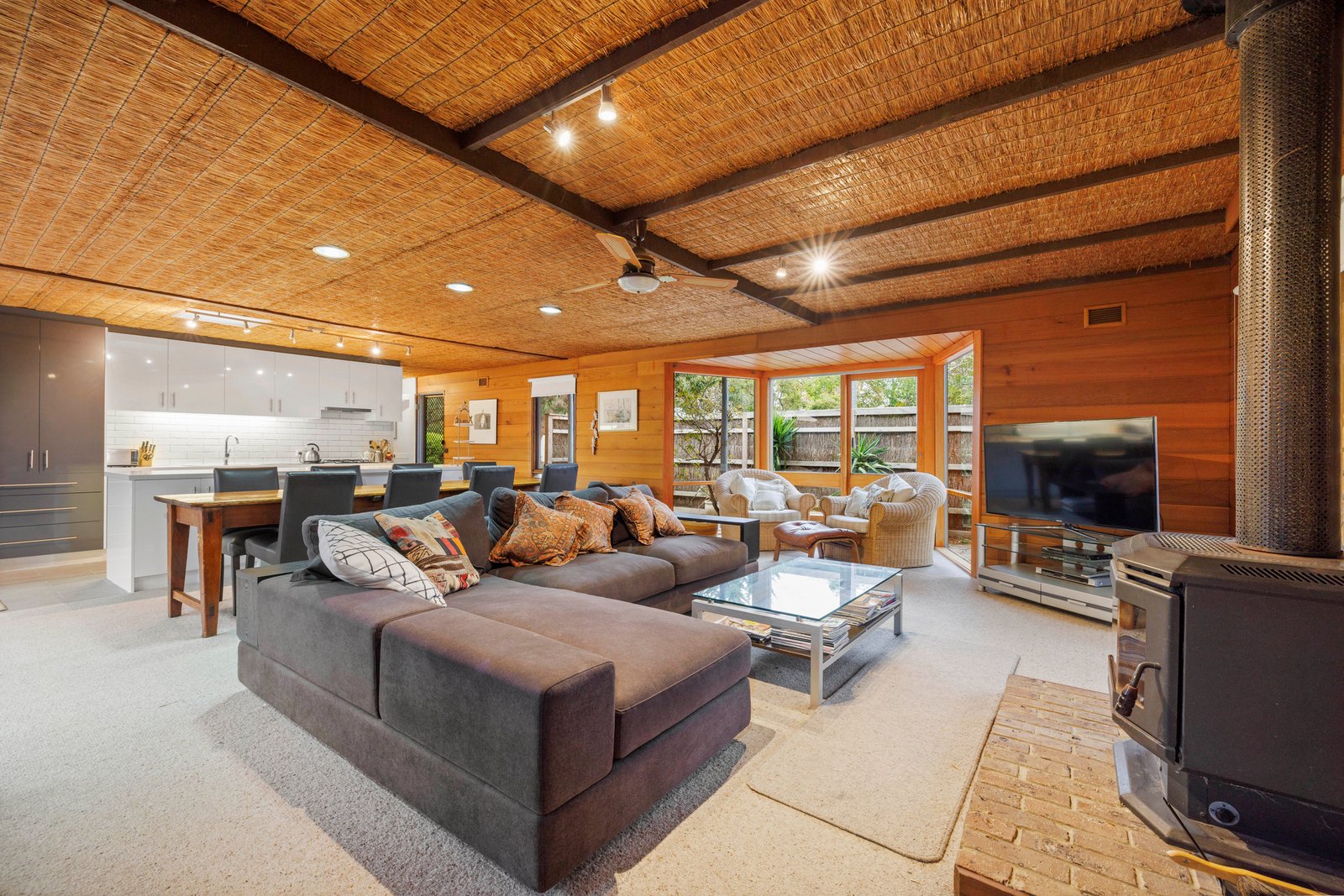 2 Hawkesmeade Street, Balnarring Beach, 3926