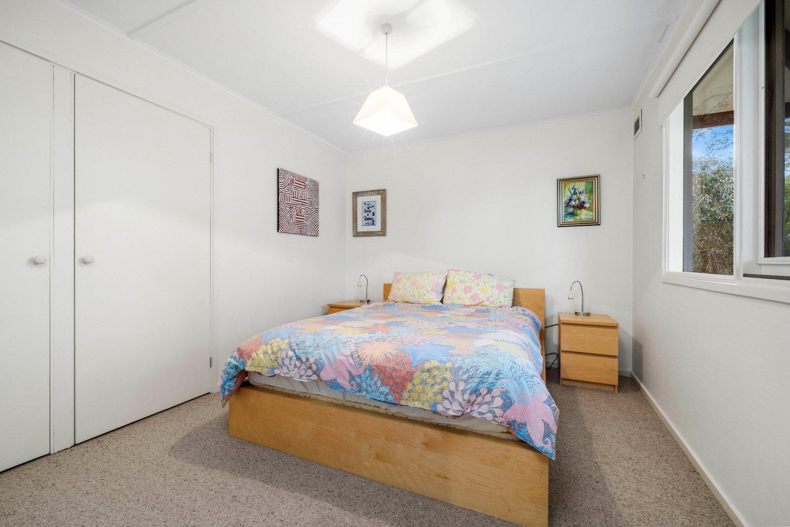 2 Hawkesmeade Street, Balnarring Beach, 3926