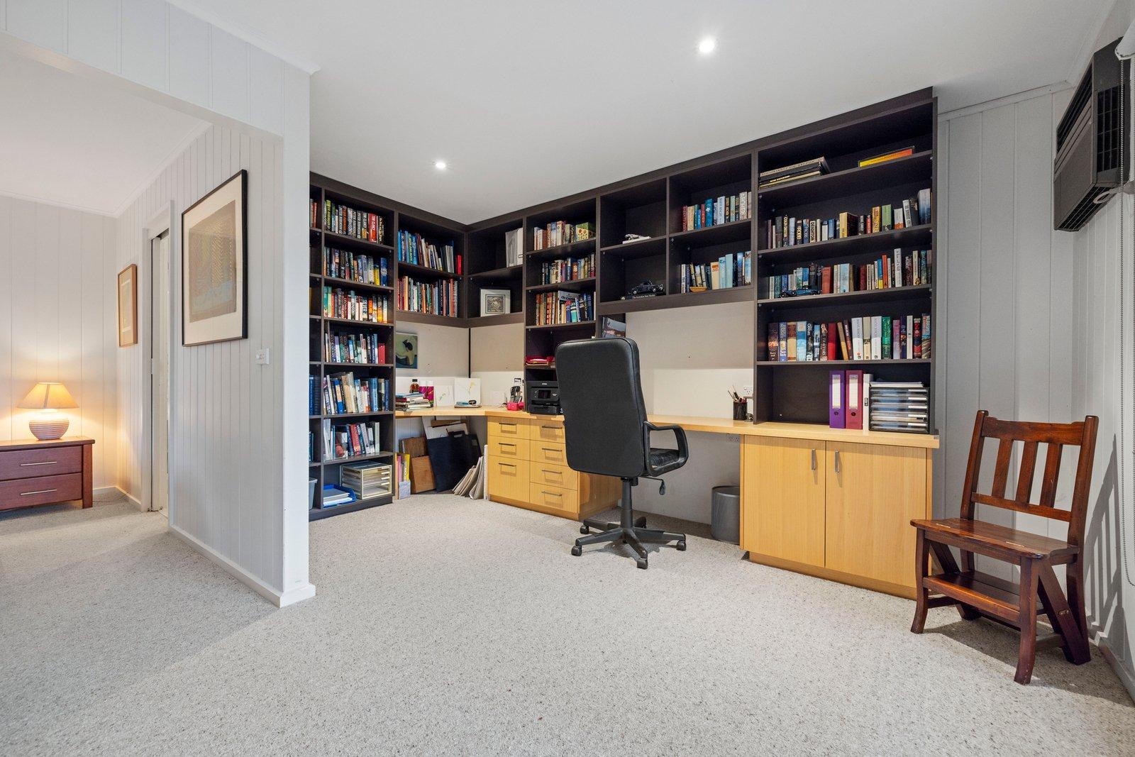 2 Hawkesmeade Street, Balnarring Beach, 3926