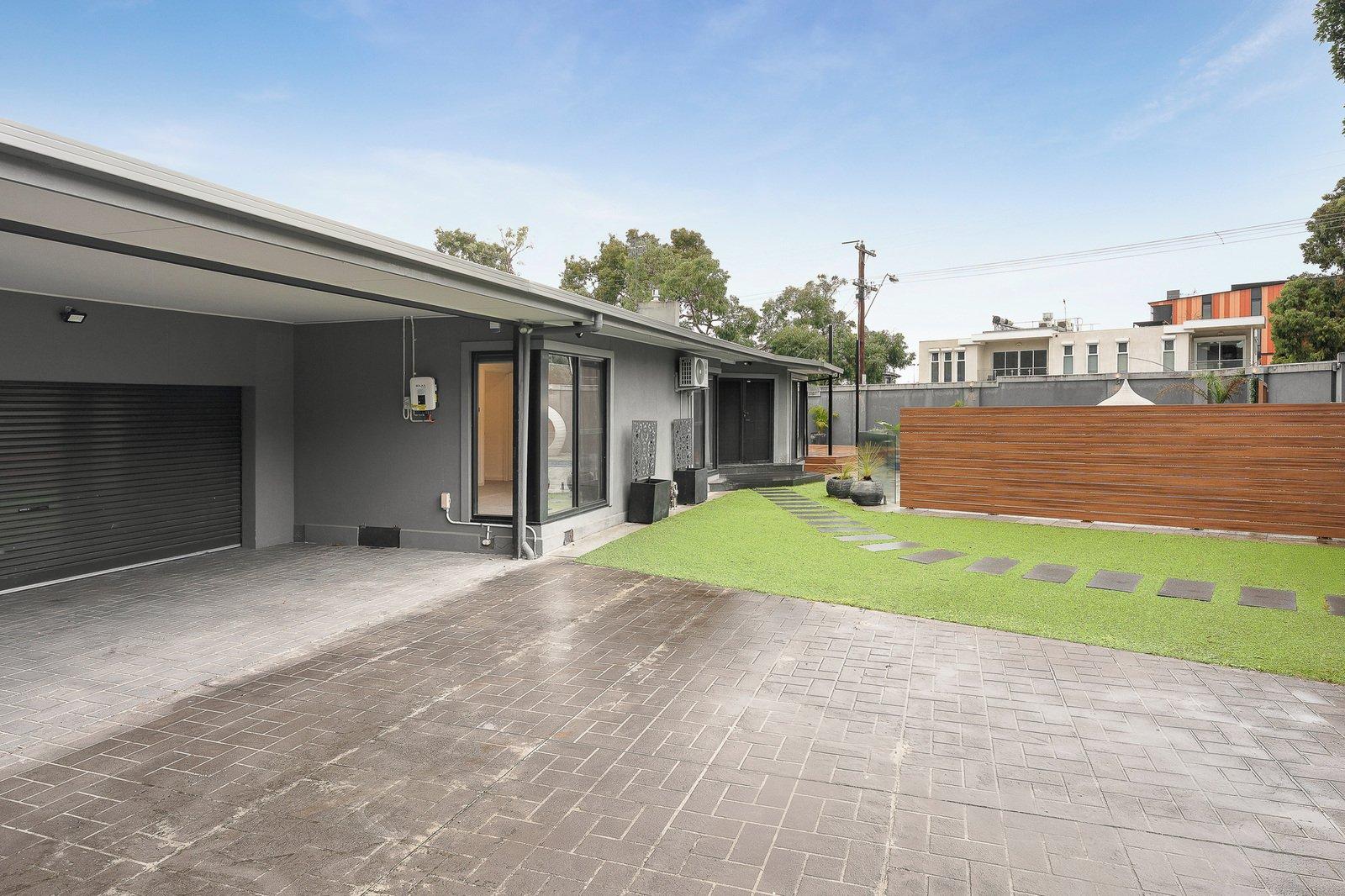 2 Heather Court, Hawthorn East, 3123