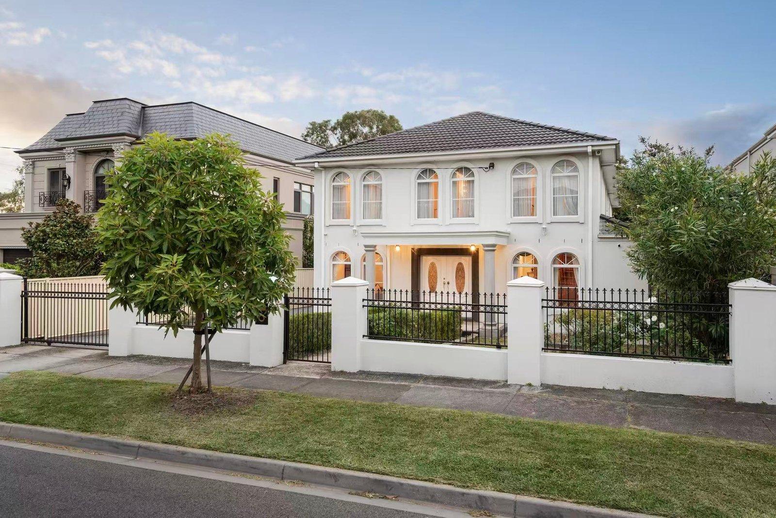 2 Monash Avenue, Balwyn, 3103