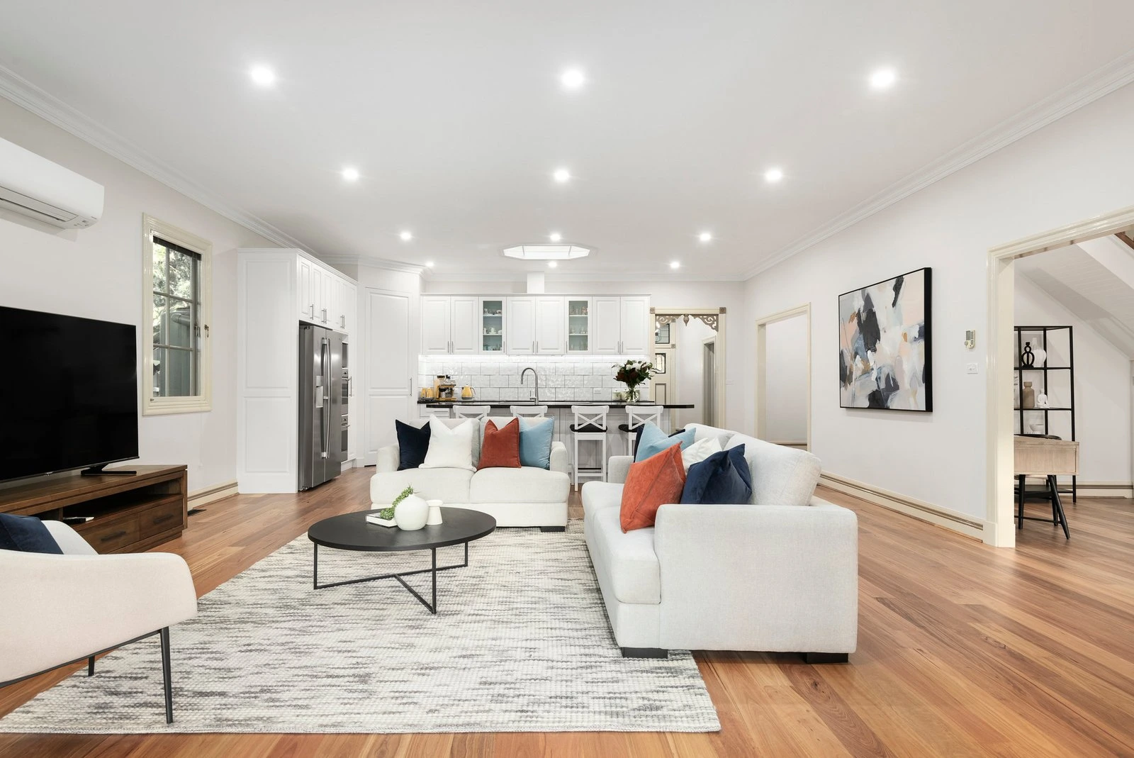 2 Park Road, Glen Iris, 3146