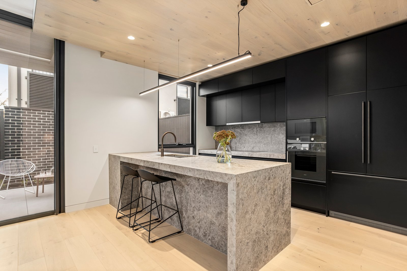 2 Tara Avenue, Kew, 3101