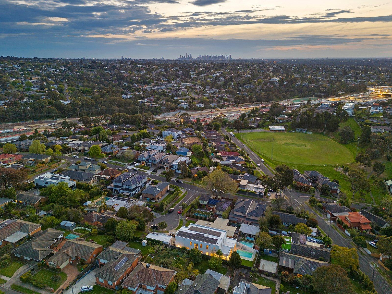 2 Vivian Court, Doncaster, 3108