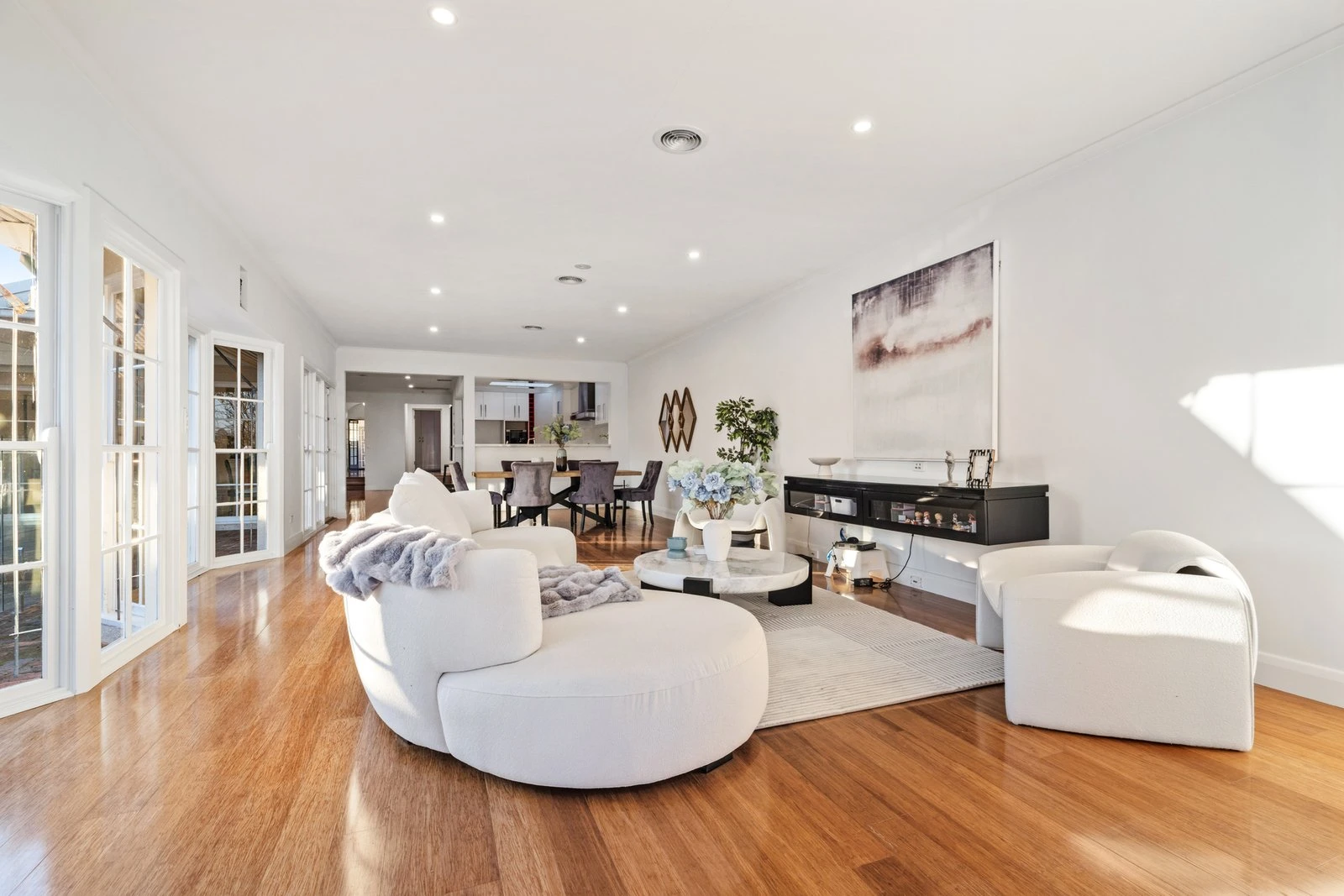 2 Winmalee Road, Balwyn, 3103