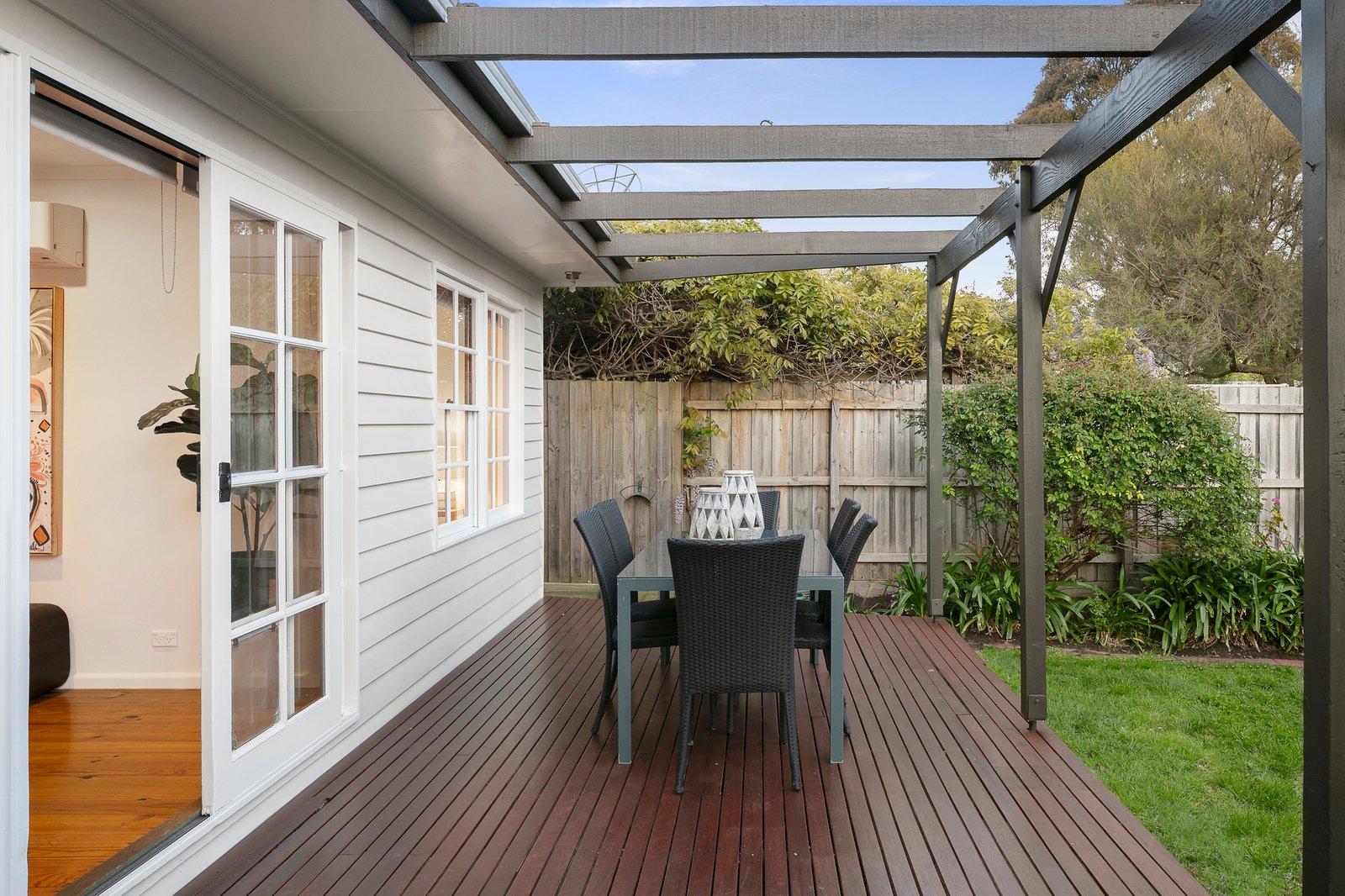 20 Auburn Parade, Hawthorn East, 3123