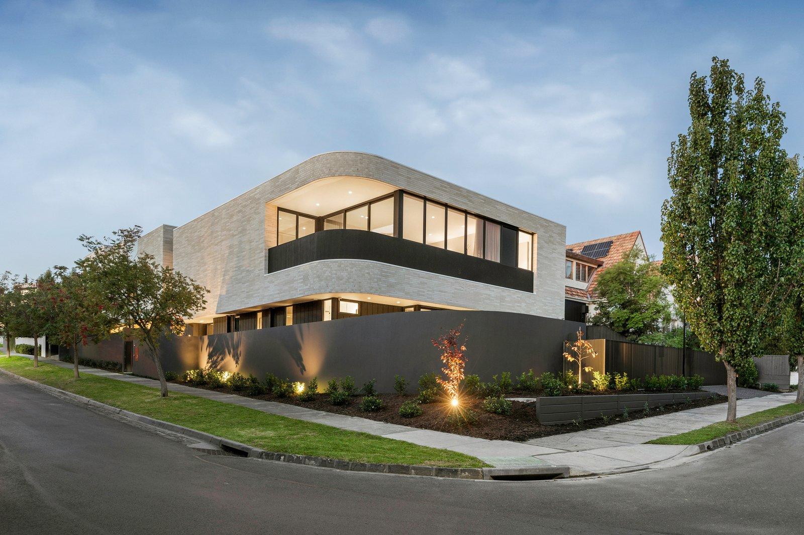20 Madden Grove, Kew, 3101